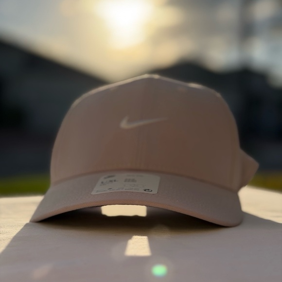 Nike Club Cap Pink Swoosh Snapback Hat Unisex L/XL Golf Oxford NEW - Picture 5 of 5